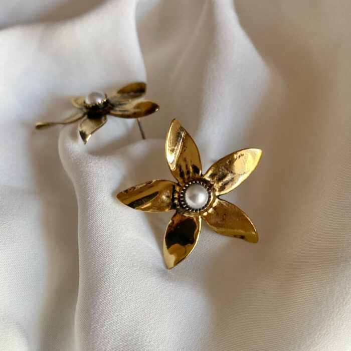 Collezione "Divenire" - Fiori con perlina - immagine 1