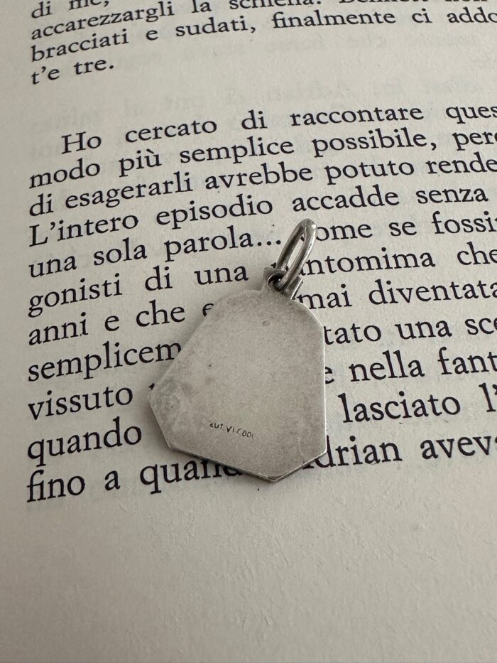 4b Ciondolo con incisione in argento 800 - immagine 2