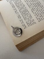 Ciondolo Bilancia in arg. 925 traforato