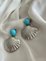 Collezione "Estrosa" - Orecchini conchiglia (pasta di turchese/ di corallo) - immagine 2