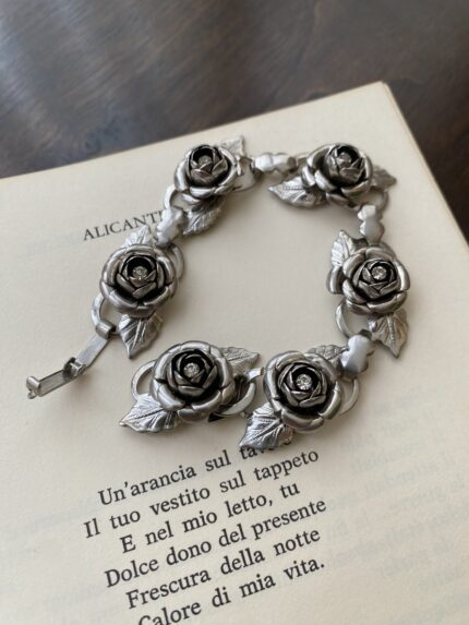 Bracciale di rose con Swarovski