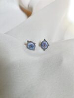 Linea "Non ti scordar di me" - Orecchini con fiore vero - immagine 3