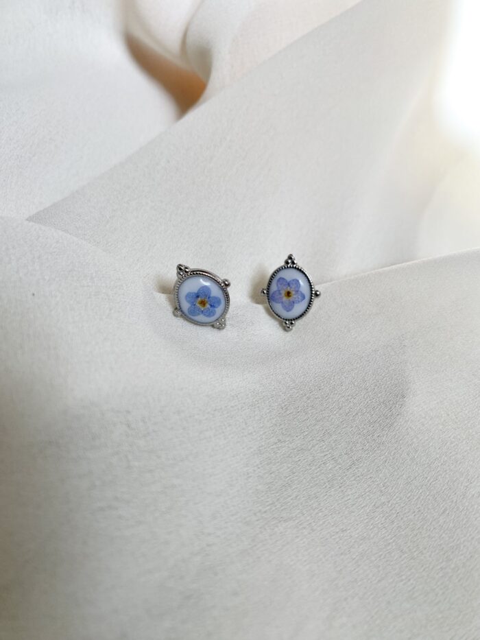 Linea "Non ti scordar di me" - Orecchini con fiore vero - immagine 3