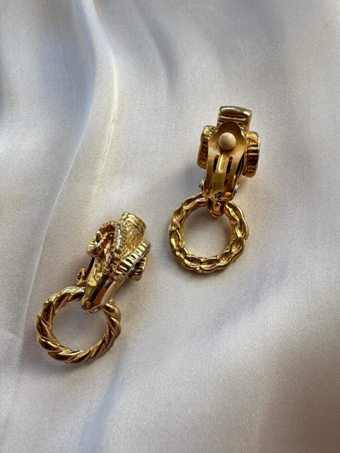 Orecchini con Ariete (clip) - immagine 2