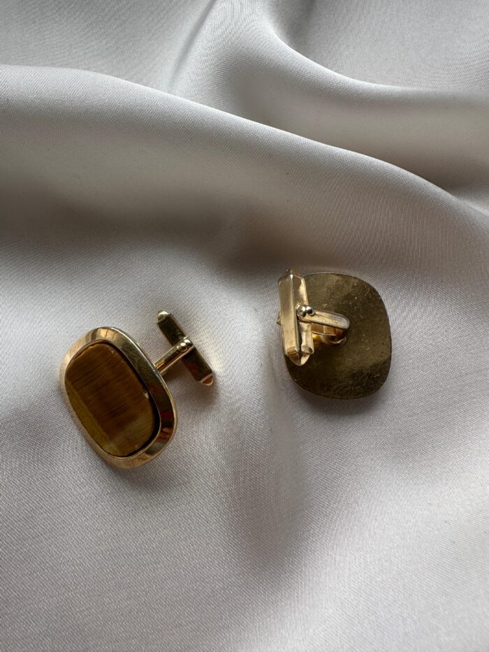 Gemelli in ottone dorato con occhio di tigre - immagine 2