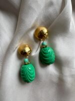 Orecchini con pendente in resina verde e turchese (clip)