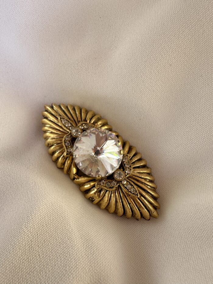 IMG_0574 Spilla con Swarovski bianca - immagine 1