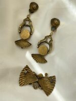 Parure stile Liberty originale anni 70 - spilla e orecchini - immagine 2