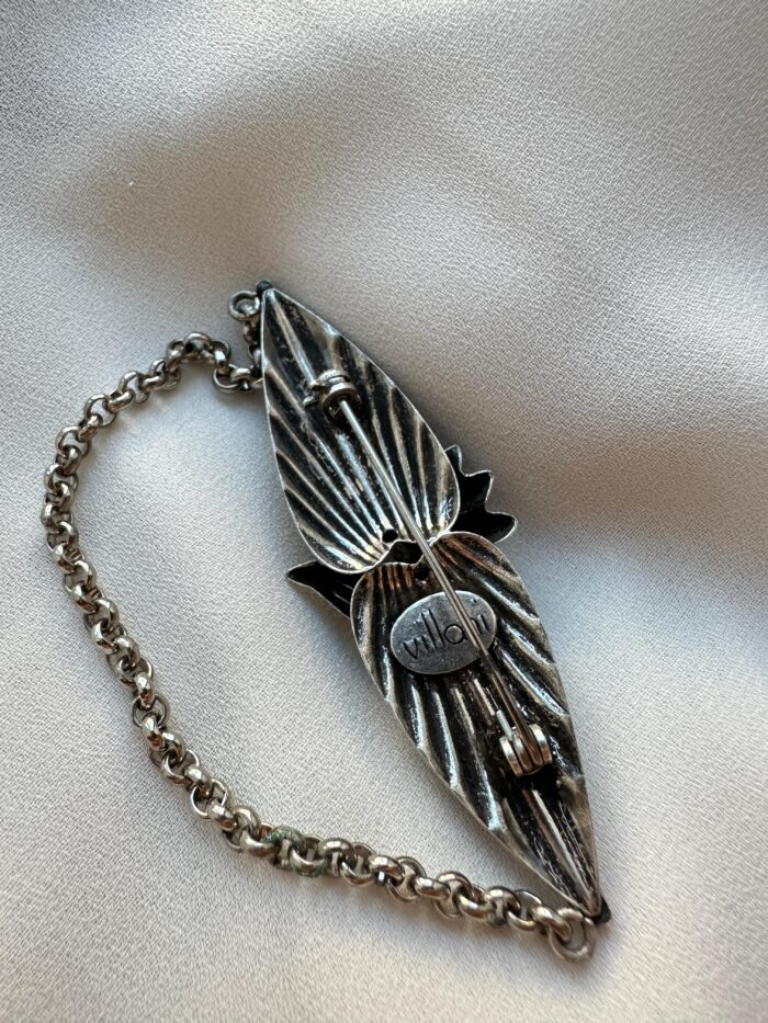 Spilla Villani con Swarovski e catenella - immagine 2