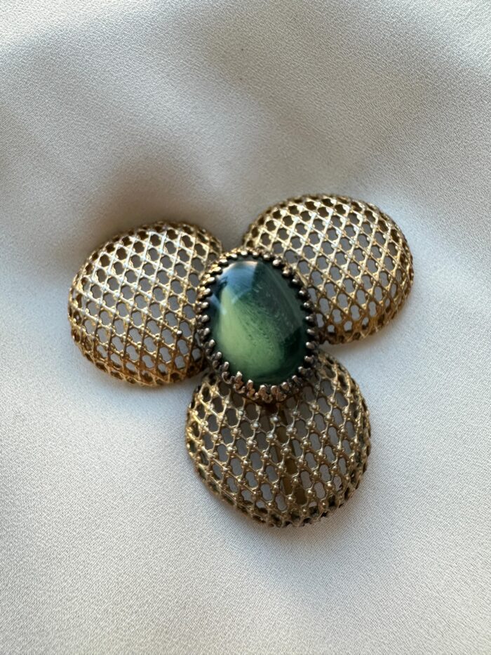 PHOTO-2025-10-07-16-43-18 2 Spilla Trifoglio con pietra verde - immagine 1