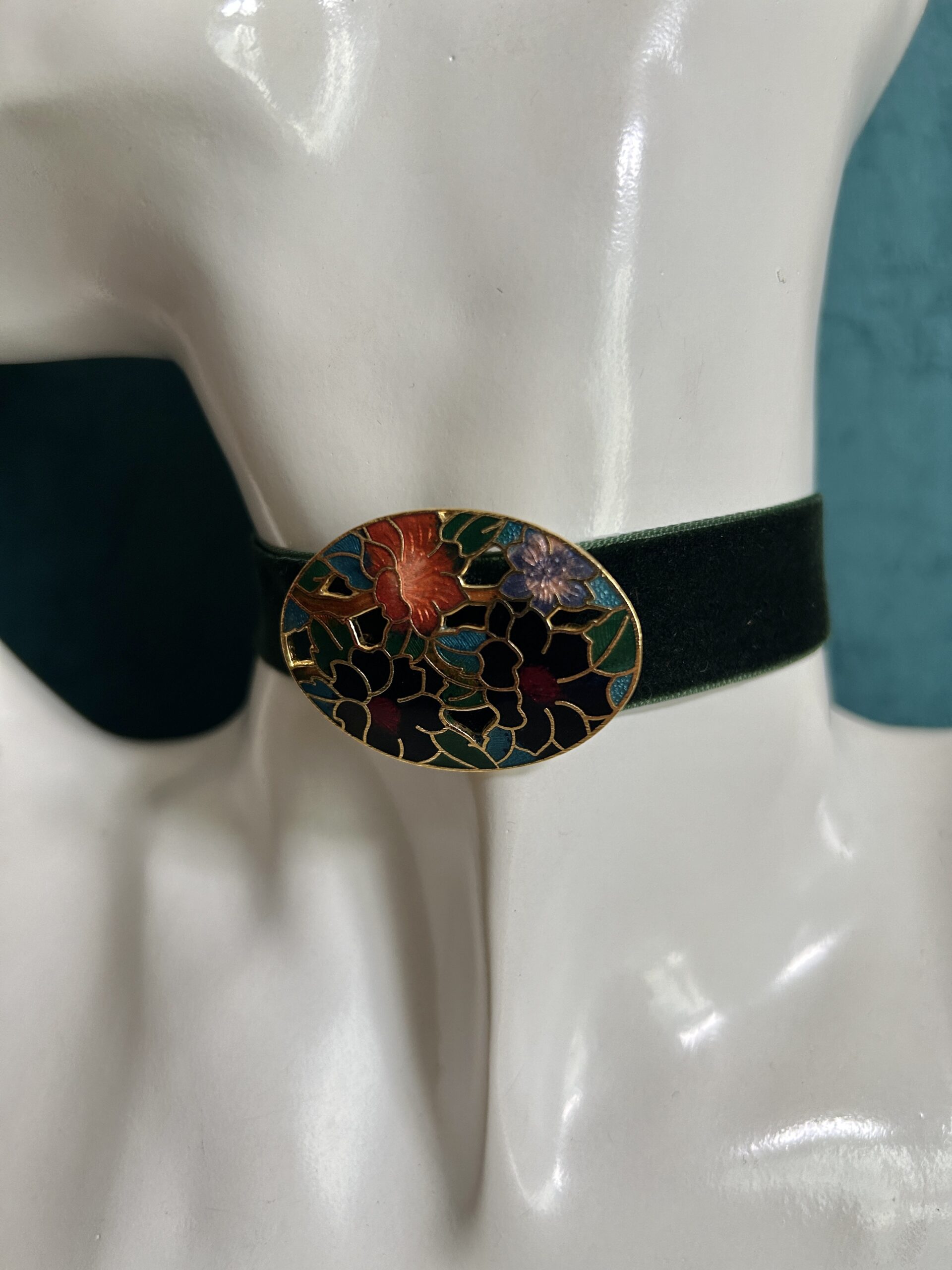 IMG_7423 Choker con spilla cloisonnè (verde) - immagine 1