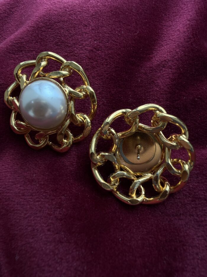 Orecchini modello Chanel piccoli - immagine 2