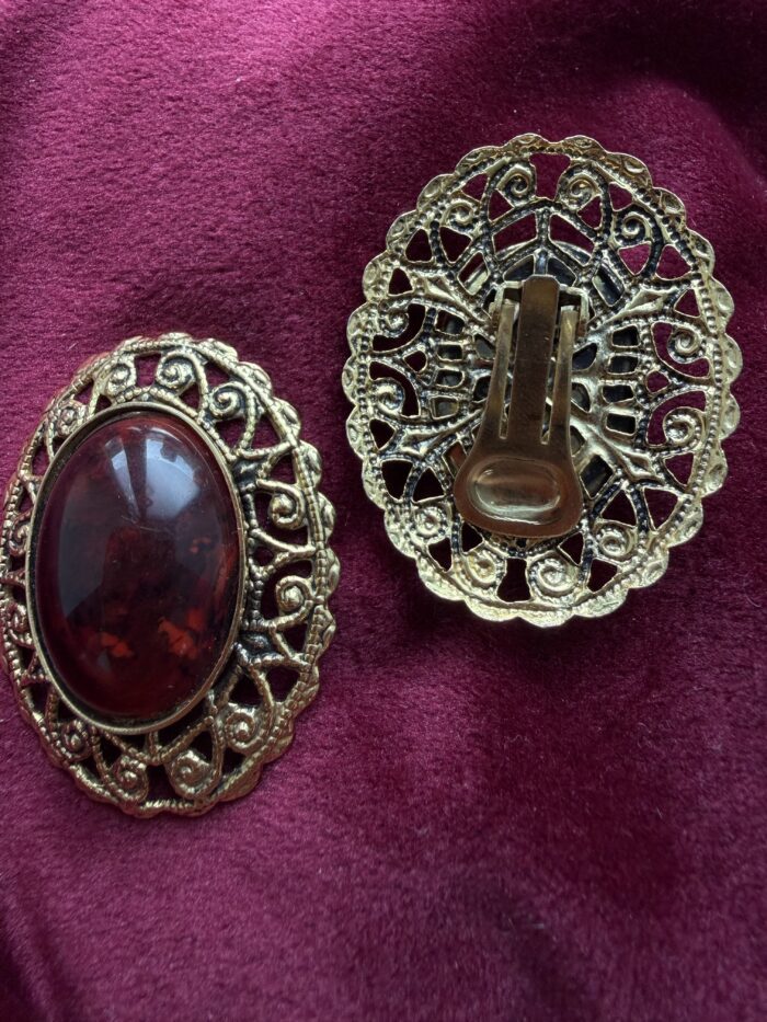 Orecchini bottone pietra - immagine 2