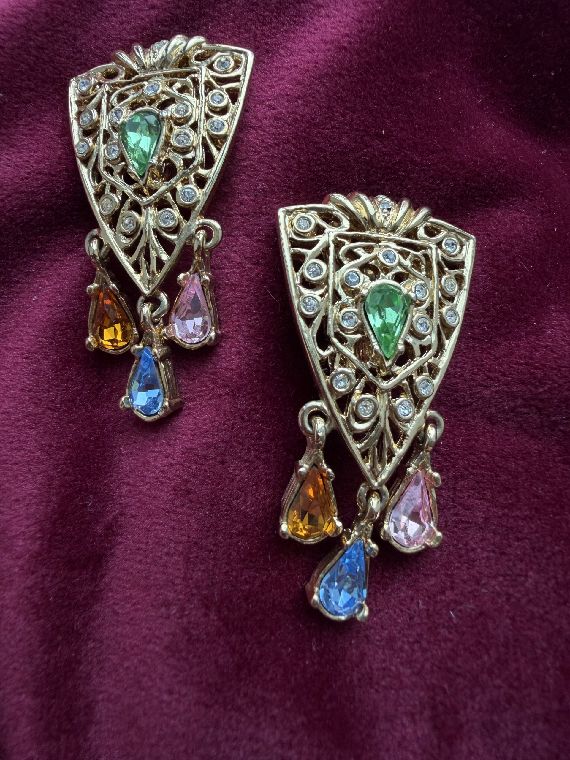 IMG_9985 Orecchini pendenti con Swarovski colorati - immagine 1