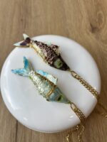 Collana con ciondolo Carpa Koi viola - immagine 2