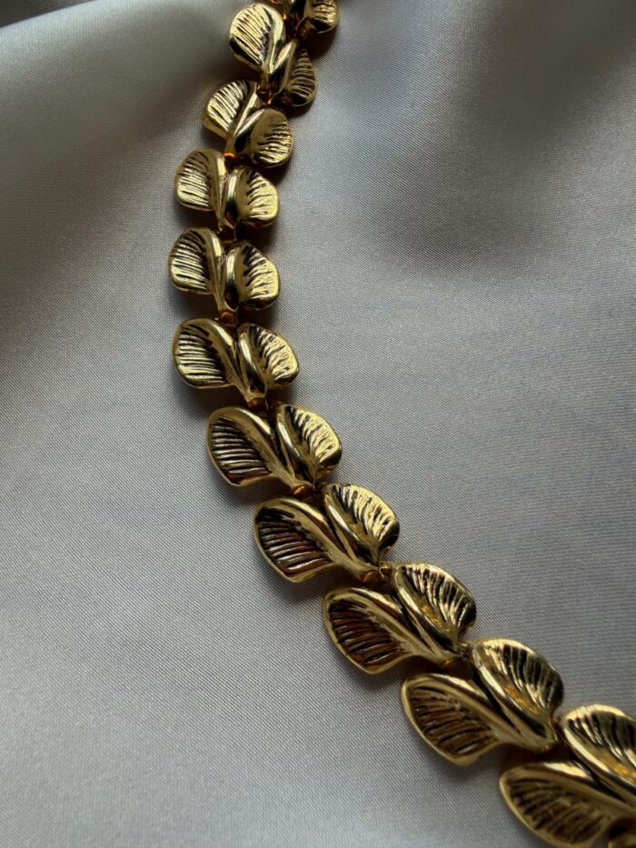 Collana con foglie in ottone - immagine 2
